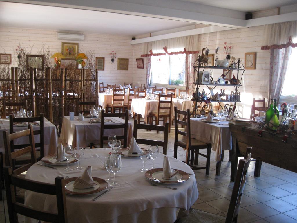 Hotel Restaurant Des Thermes Castéra-Verduzan Exteriér fotografie