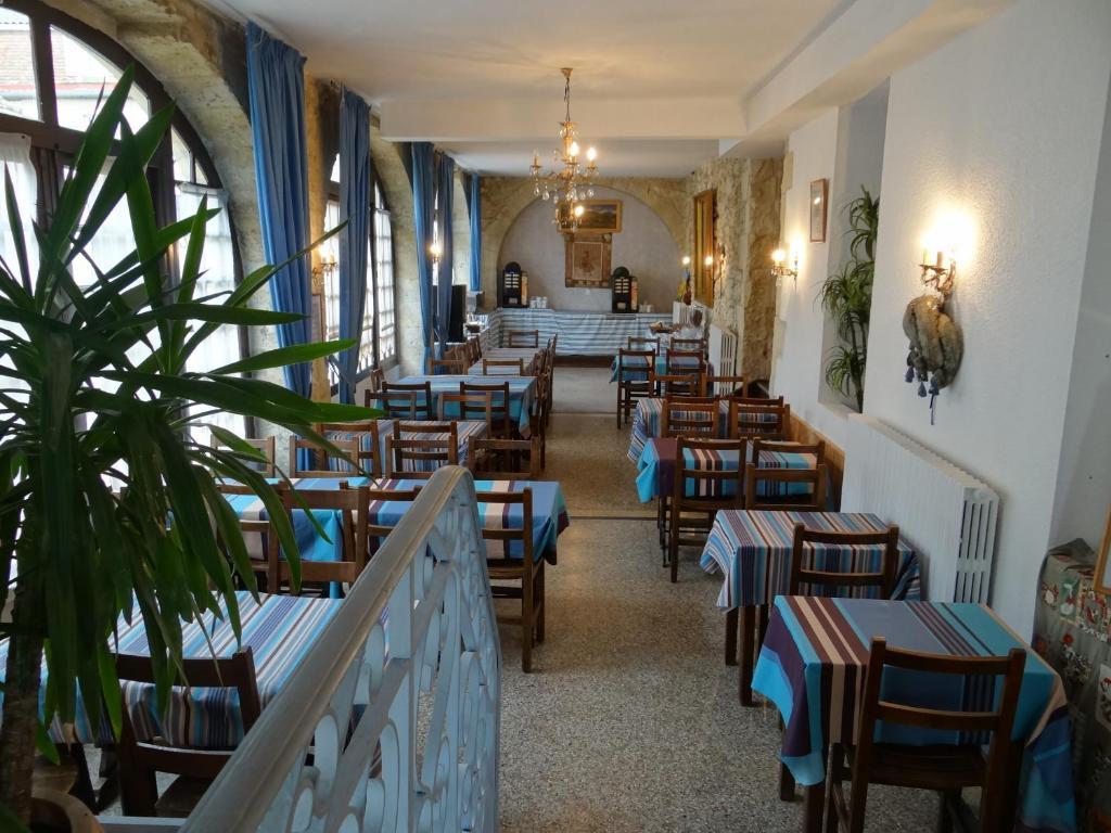Hotel Restaurant Des Thermes Castéra-Verduzan Exteriér fotografie